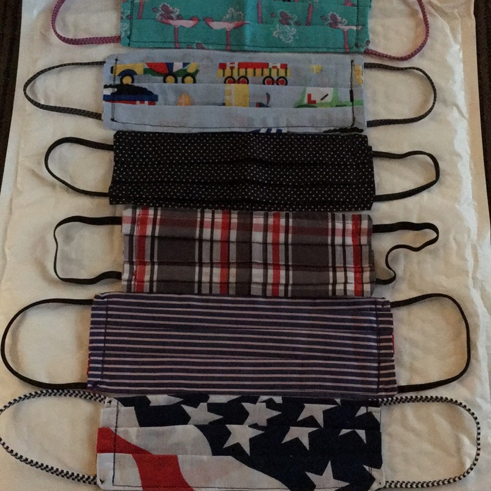 Face mask (4 Pack) - Picture 3 of 5